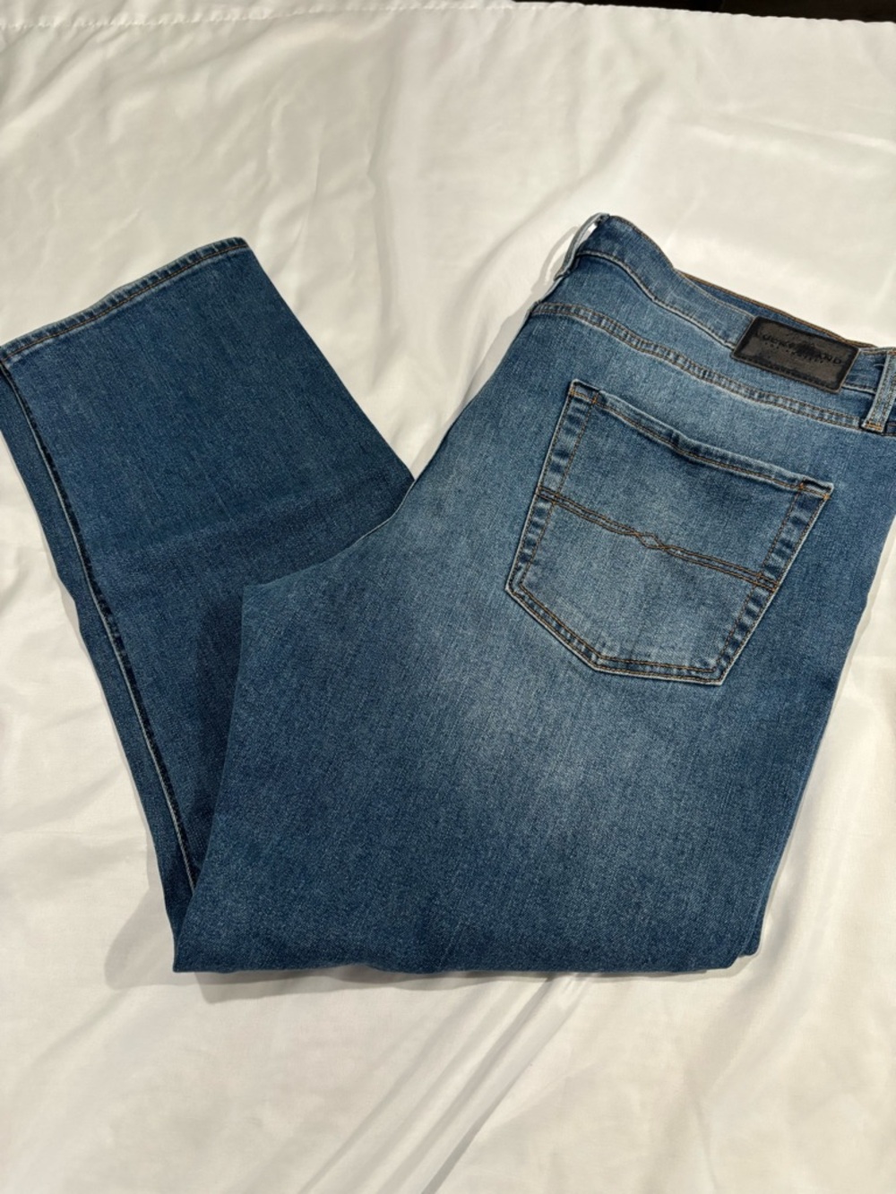 Lucky Brand Men's 410 Athletic Slim Jeans